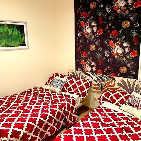 Sol Montera & Parking Tph Bed and Breakfast Madrid Buitenkant foto