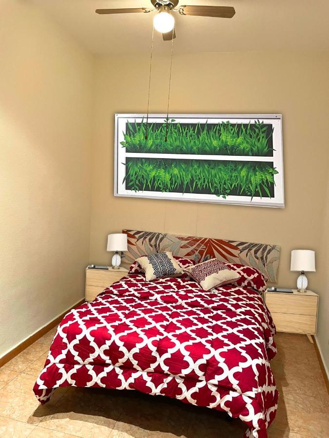Sol Montera & Parking Tph Bed and Breakfast Madrid Buitenkant foto