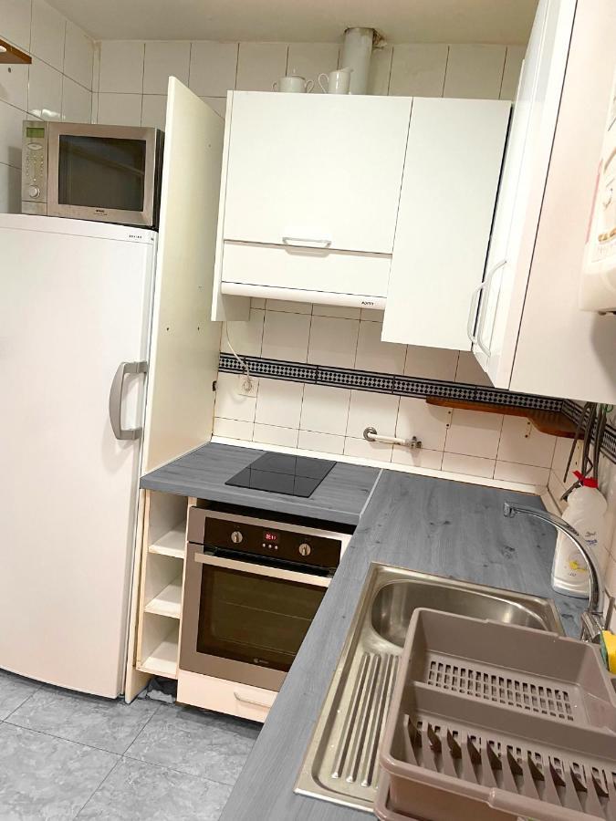Sol Montera & Parking Tph Bed and Breakfast Madrid Buitenkant foto