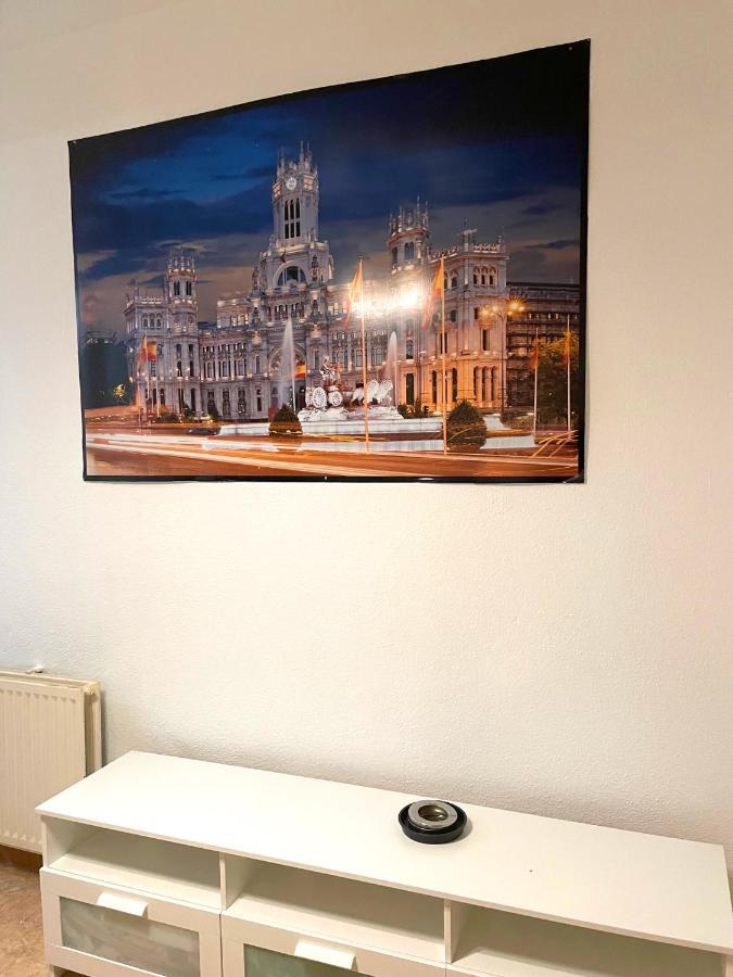 Sol Montera & Parking Tph Bed and Breakfast Madrid Buitenkant foto