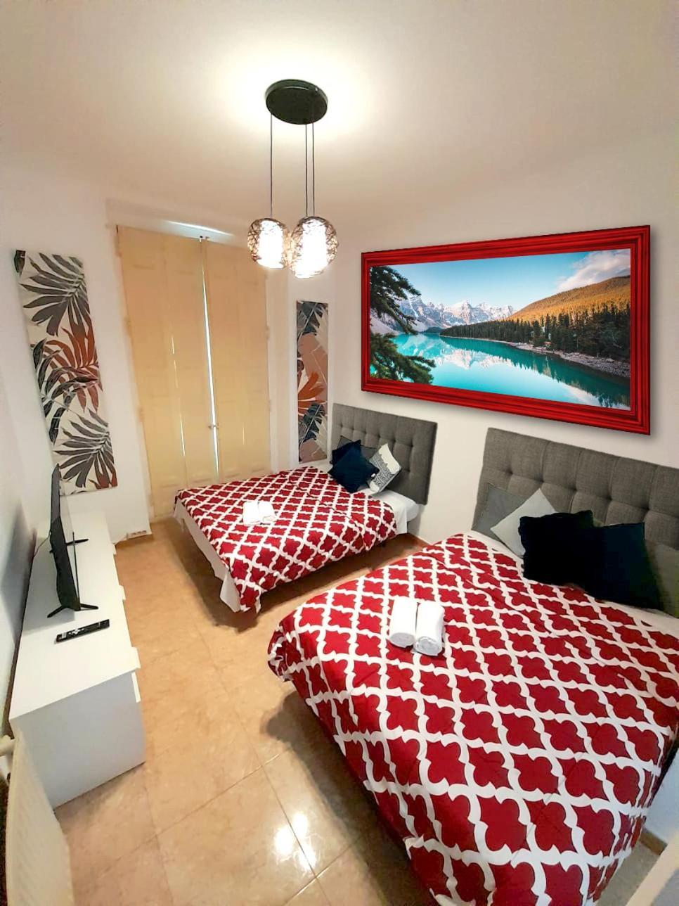 Sol Montera & Parking Tph Bed and Breakfast Madrid Buitenkant foto