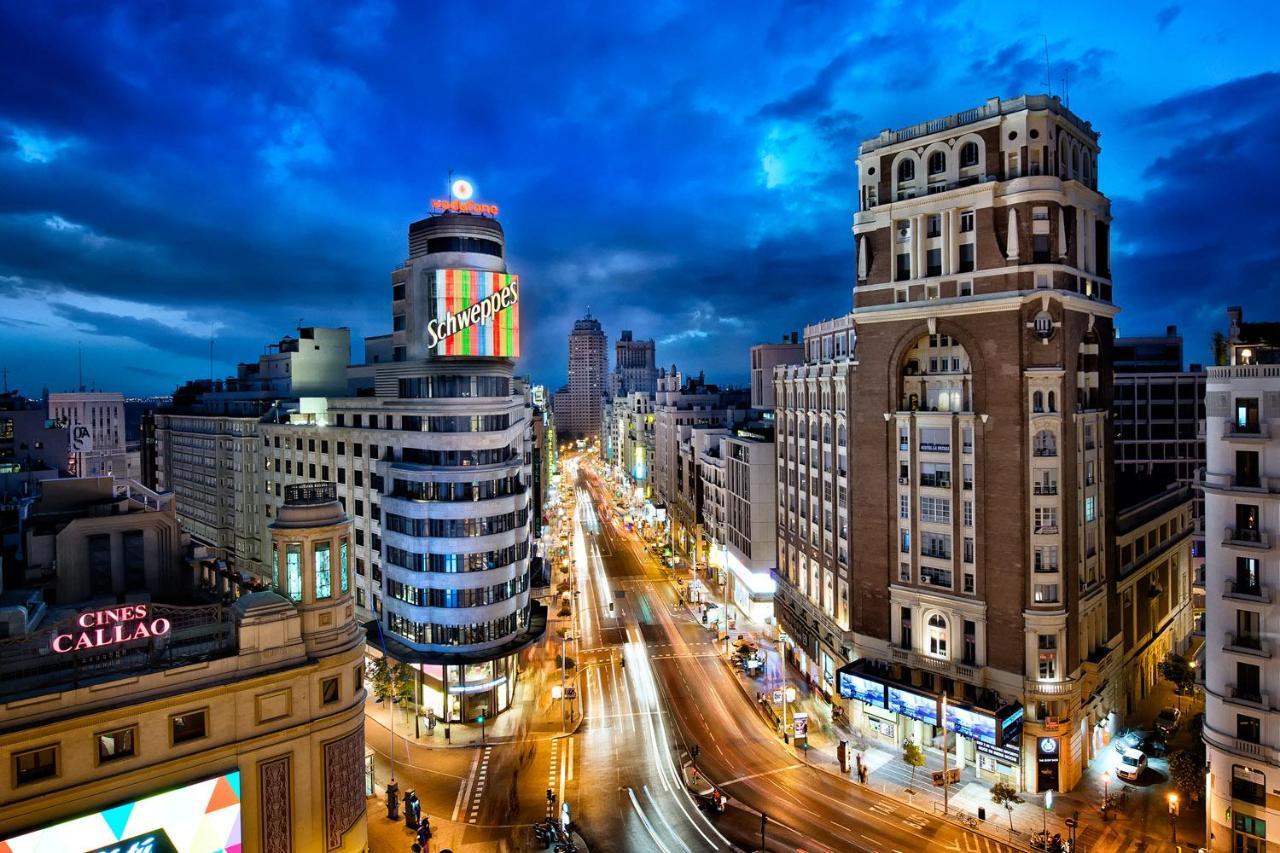 Sol Montera & Parking Tph Bed and Breakfast Madrid Buitenkant foto